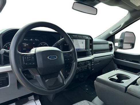 Used 2023 Ford F250 XLT w/ Tremor Off-Road Package AWD/4WD image 11