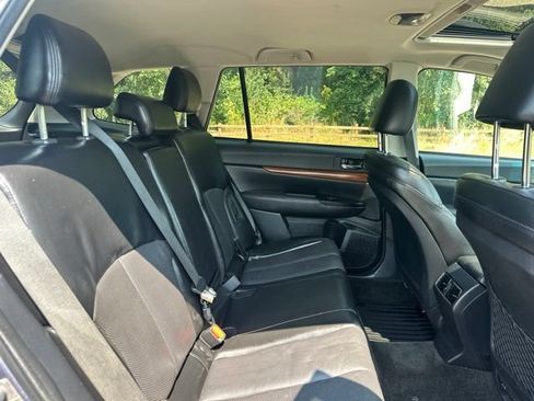 Used 2014 Subaru Outback 3.6R Limited w/ Moonroof Package AWD/4WD image 20