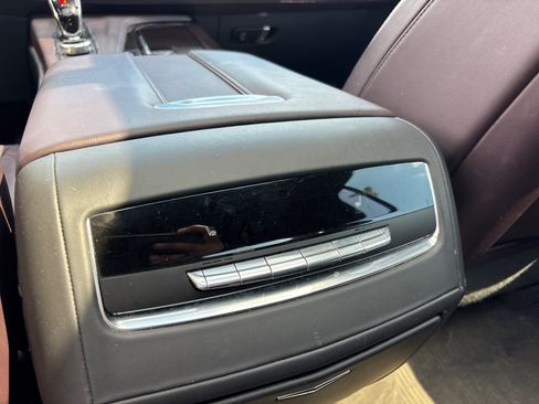 Used 2023 Cadillac Escalade ESV Sport Platinum AWD/4WD image 31