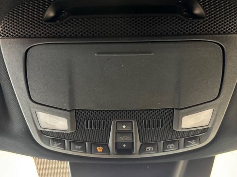 Used 2021 Ford Expedition Limited AWD/4WD image 47