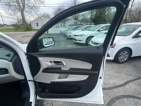 Used 2014 Chevrolet Equinox LS AWD/4WD image 27