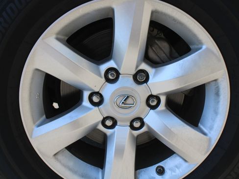Used 2013 Lexus GX 460 w/ Comfort Plus Pkg AWD/4WD image 18
