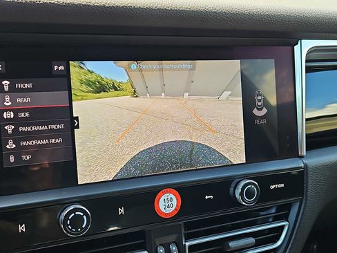 Certified 2026 Porsche Macan S AWD/4WD image 42