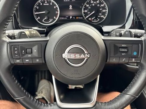 Used 2025 Nissan Pathfinder SV AWD/4WD image 8