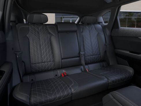 New 2026 Cadillac Optiq V AWD/4WD image 17