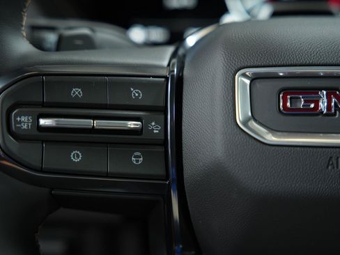 New 2026 GMC Yukon XL AT4 w/ AT4 Premium Plus Package AWD/4WD image 40