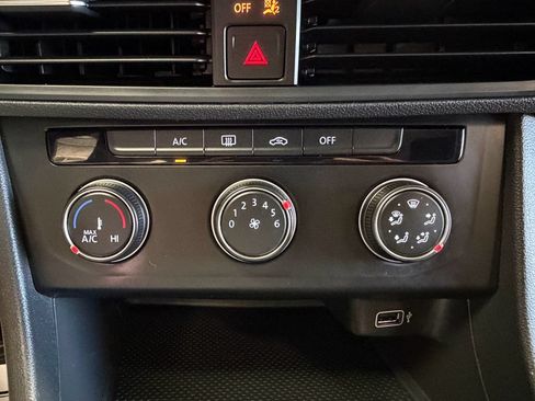Used 2019 Volkswagen Jetta S w/ Driver Assistance Package FWD image 18
