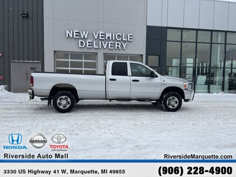 Used 2006 Dodge Ram 2500 Truck SLT w/ Trailer Tow Group image 10