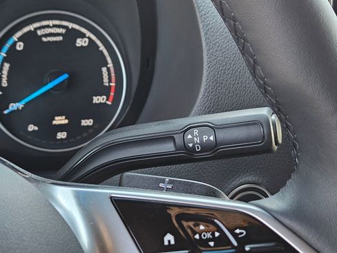 Used 2024 Mercedes-Benz eSprinter 170 Cargo w/ Dashboard Charging Package image 21