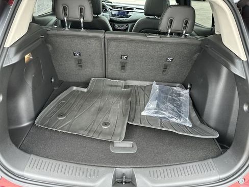 Used 2023 Buick Encore GX Essence w/ Experience Buick Package FWD image 22