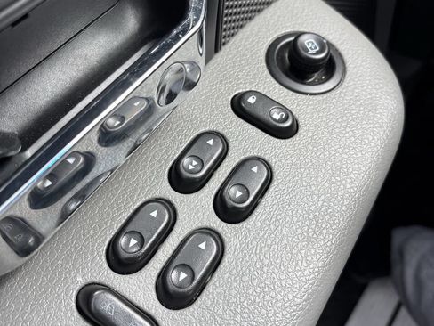 Used 2008 Ford F150 STX image 18