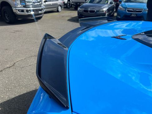 Used 2023 Chevrolet Corvette Z06 w/ Stealth Interior Trim Package RWD image 31