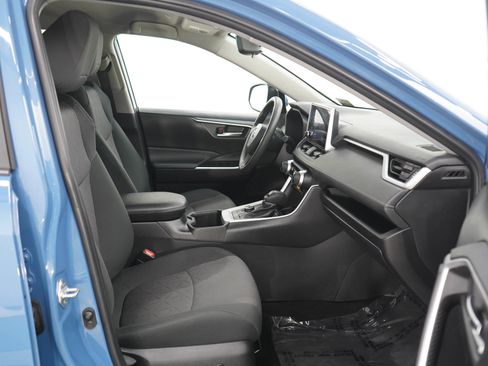 Used 2023 Toyota RAV4 AWD Hybrid image 11