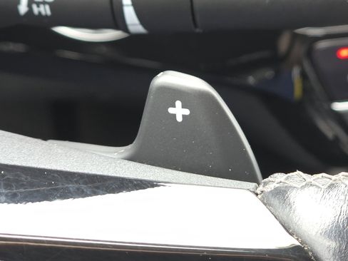 Used 2022 Honda Civic Touring image 17