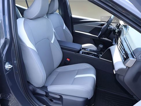 New 2026 Toyota Camry SE AWD/4WD image 16