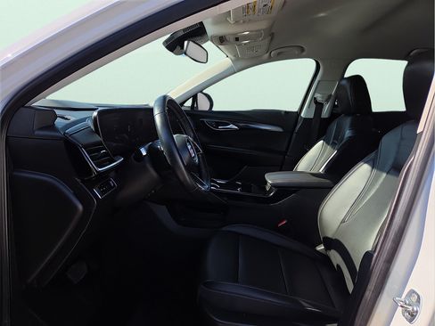 Used 2024 Buick Envision Preferred AWD/4WD image 16