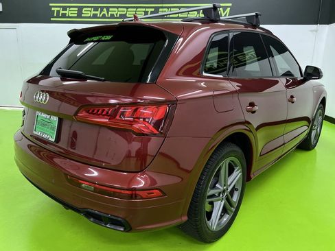 Used 2018 Audi SQ5 Premium Plus w/ Navigation Package AWD/4WD image 9