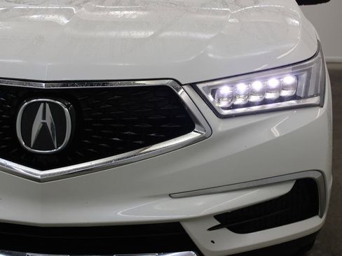 Used 2020 Acura MDX SH-AWD w/ Technology Package image 8