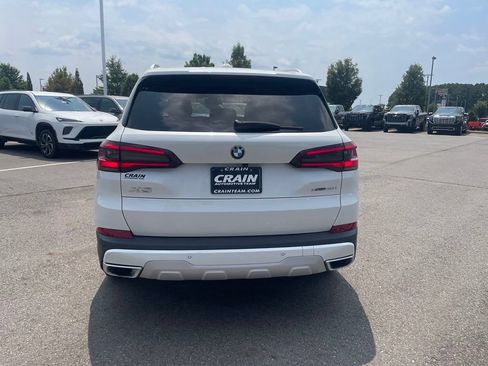 Used 2021 BMW X5 xDrive40i AWD/4WD image 6