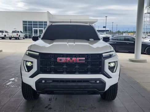 Used 2024 GMC Canyon Elevation w/ Convenience Package image 3