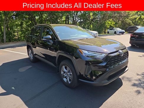 Used 2024 Toyota RAV4 XLE w/ Convenience Package AWD/4WD image 11