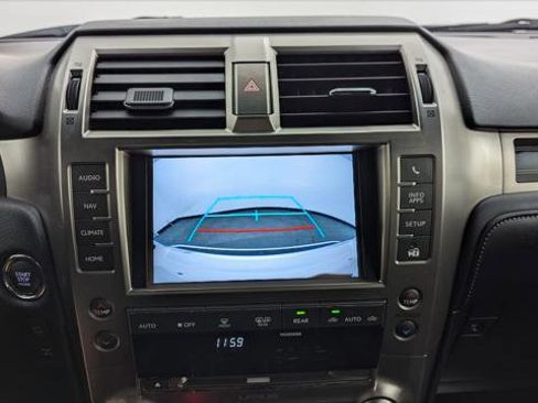 Used 2020 Lexus GX 460 Premium image 33