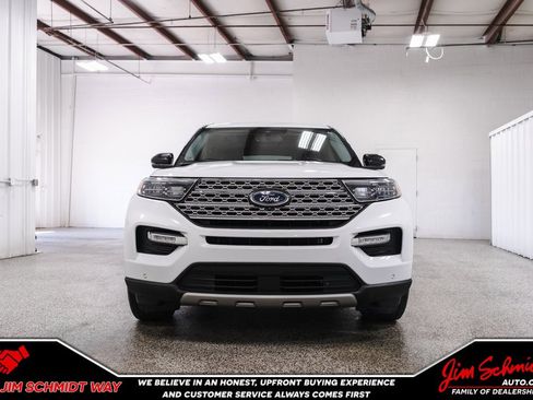Used 2021 Ford Explorer Limited w/ Equipment Group 301A image 2