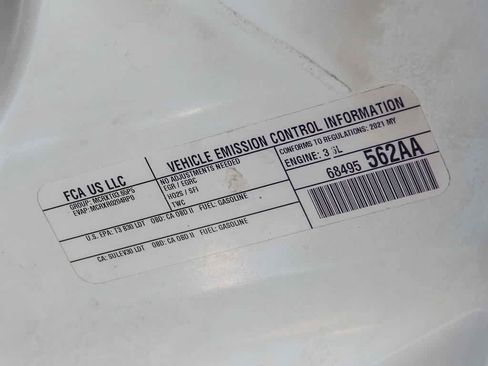 Certified 2021 Jeep Grand Cherokee Laredo X image 27