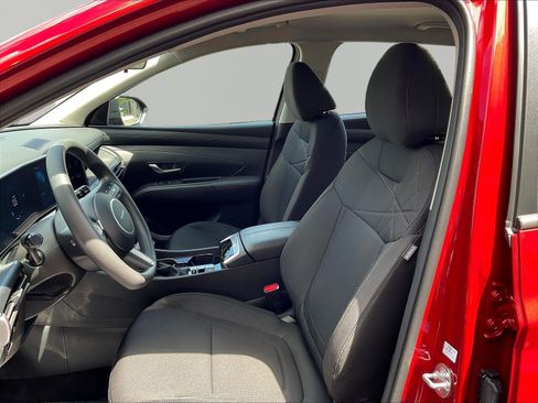 Certified 2026 Hyundai Tucson SE FWD image 21