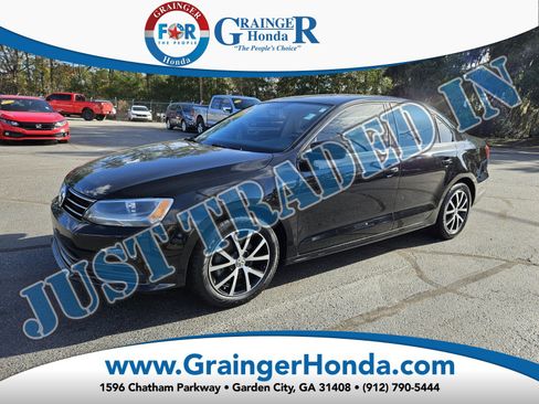 Used 2016 Volkswagen Jetta SE image 1