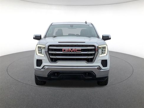 Used 2022 GMC Sierra 1500 SLE image 2