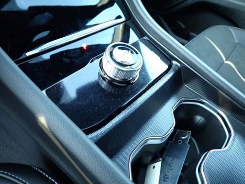 New 2025 Jeep Grand Cherokee L Altitude image 18