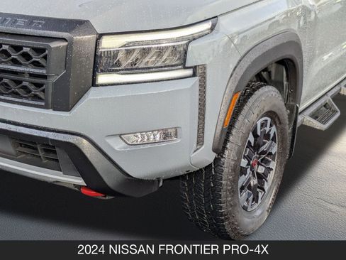 Used 2024 Nissan Frontier PRO-4X w/ Off-Road Protection Package image 10