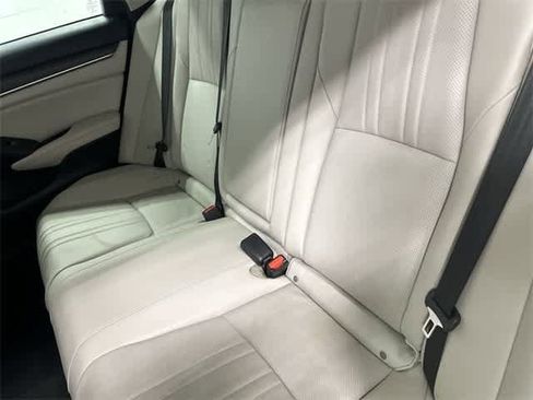 Certified 2019 Honda Accord Touring image 11