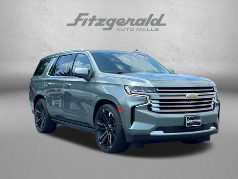 Used 2023 Chevrolet Tahoe High Country AWD/4WD image 1