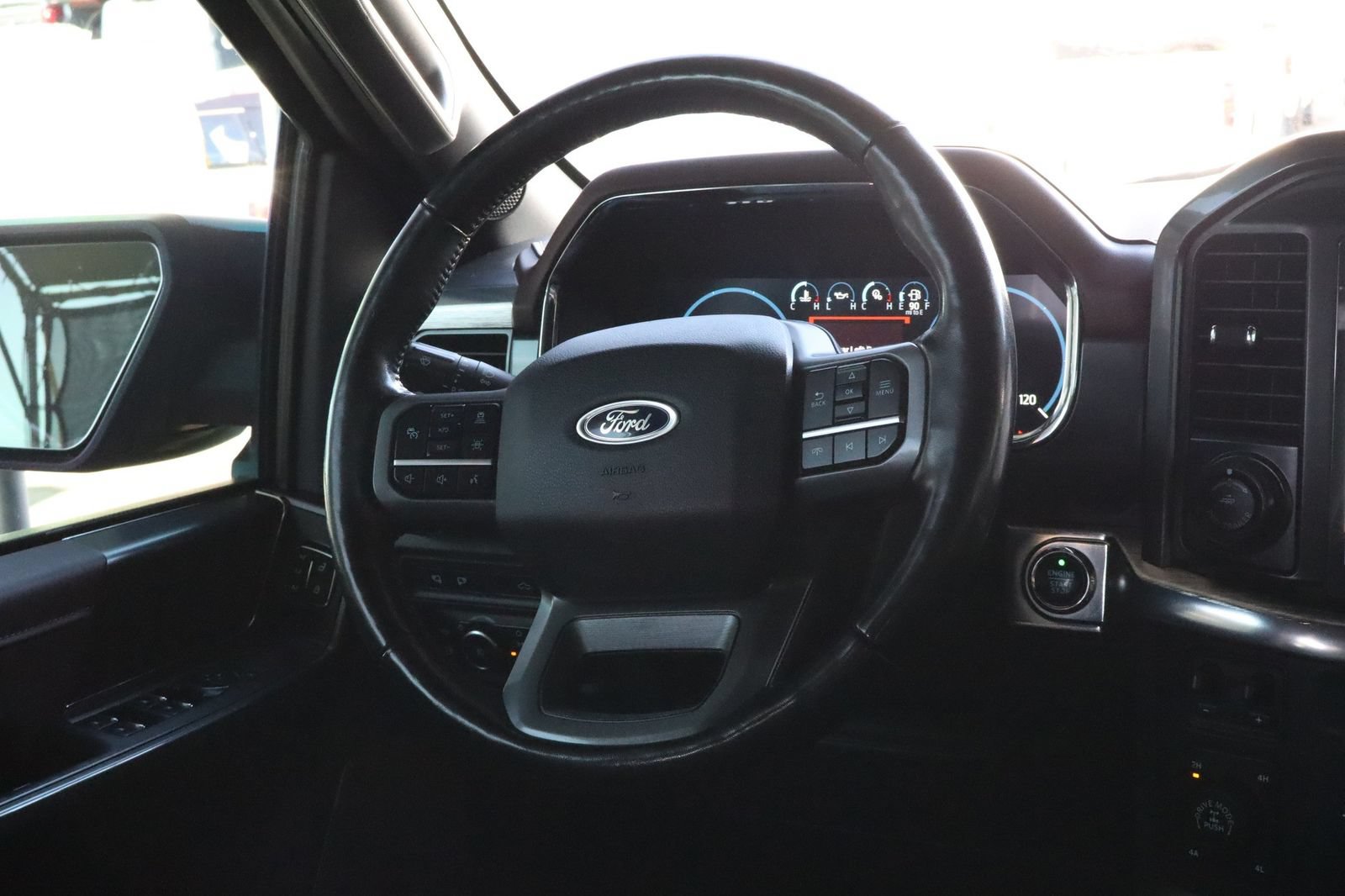 Used 2021 Ford F150 Lariat w/ Equipment Group 502A High AWD/4WD image 30