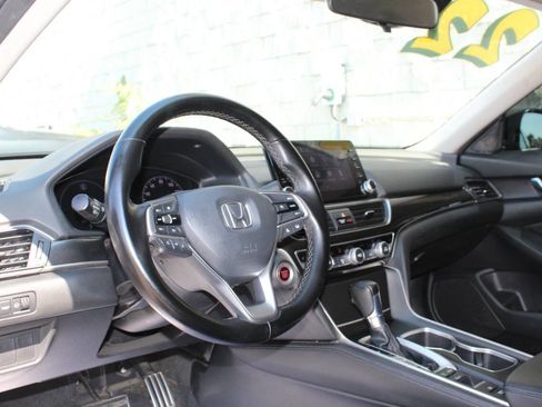 Used 2022 Honda Accord Sport Special Edition image 10