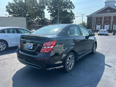 Used 2019 Chevrolet Sonic LT w/ RS Package FWD image 5