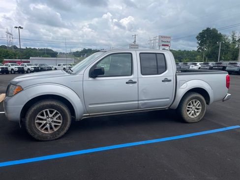 Used 2014 Nissan Frontier SV w/ SV Value Truck Package RWD image 1