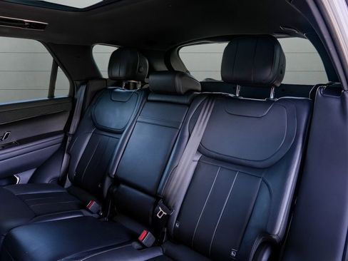 Used 2023 Land Rover Range Rover Sport SE image 48