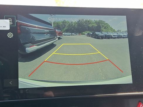 New 2026 Kia Carnival EX image 16