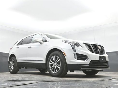 Used 2021 Cadillac XT5 Premium Luxury image 42