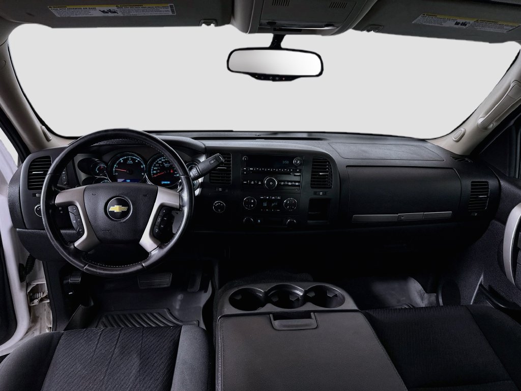 Used 2011 Chevrolet Silverado 1500 LT AWD/4WD image 18