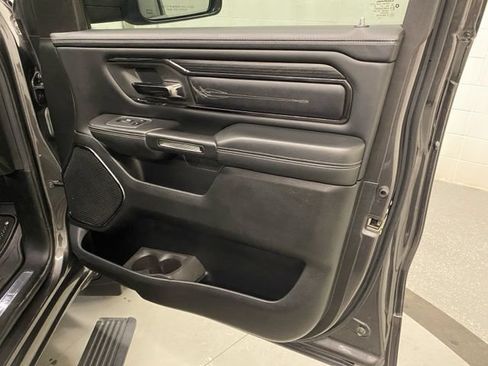 Used 2022 RAM 1500 Limited w/ Body Color Bumper Group AWD/4WD image 26