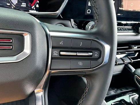 Used 2024 GMC Canyon Elevation w/ Trailering Package image 11