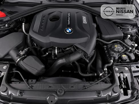 Used 2018 BMW 330i Sedan RWD image 15