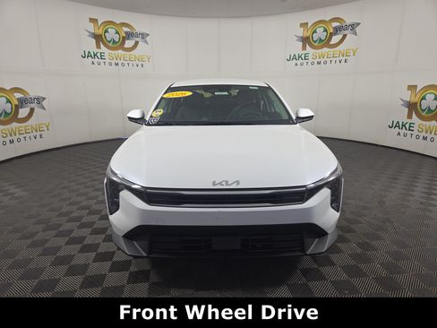 Used 2026 Kia K4 FWD image 2