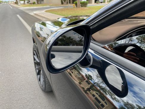 Used 2016 Dodge Challenger SXT image 17