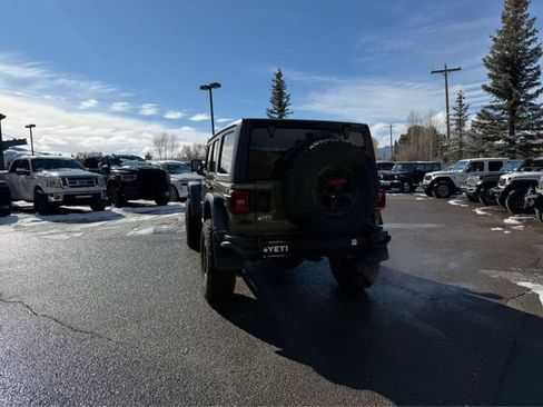 New 2025 Jeep Wrangler Unlimited Rubicon w/ Convenience Group AWD/4WD image 14