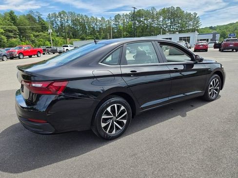 Used 2024 Volkswagen Jetta S FWD image 8